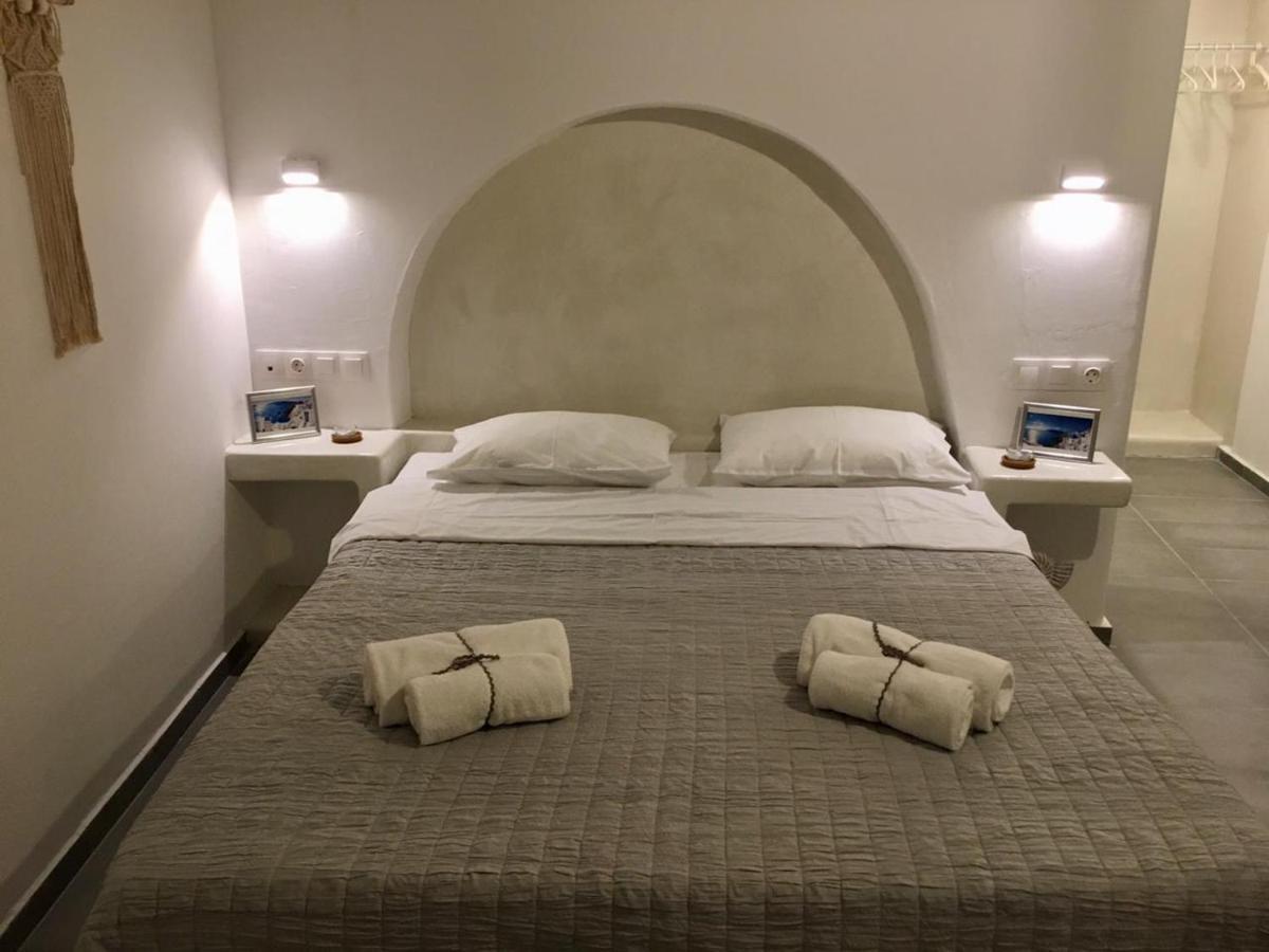Kampanelia Village Suites Fira  Ngoại thất bức ảnh