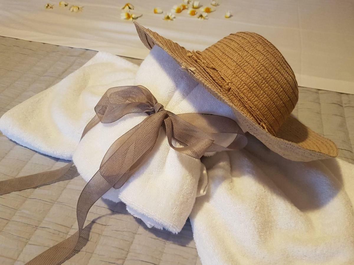Kampanelia Village Suites Fira  Ngoại thất bức ảnh