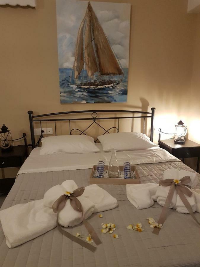Kampanelia Village Suites Fira  Ngoại thất bức ảnh